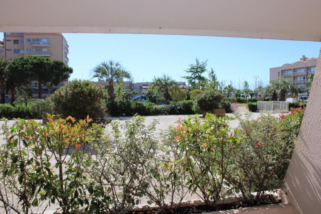Holidays Hyères المظهر الخارجي الصورة